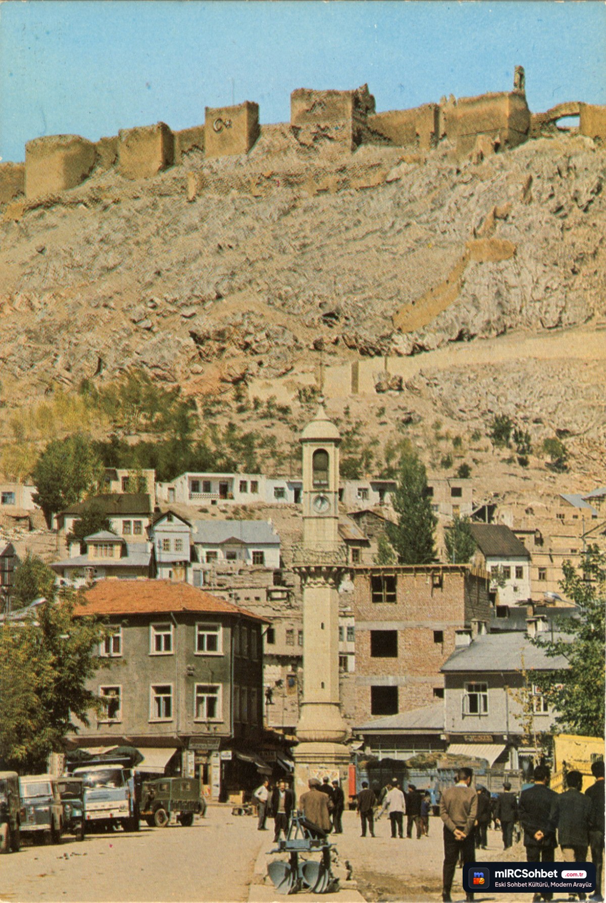 Bayburt Canlı mIRC Sohbet Odaları: Şehrin En Samimi Muhabbet Köşesi