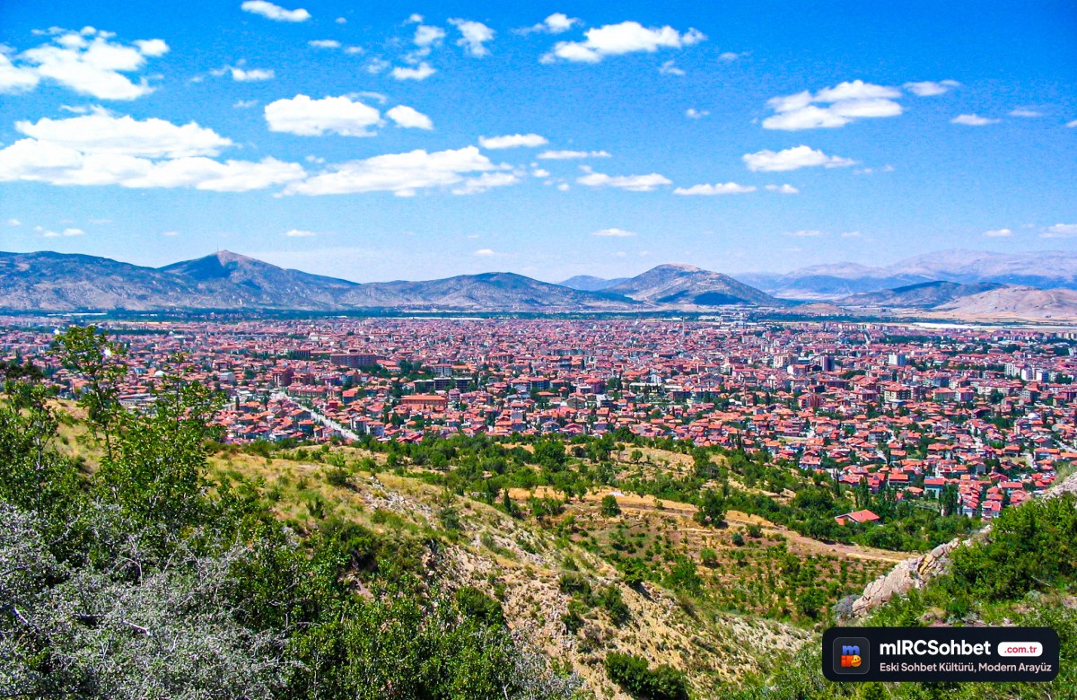 Isparta mIRC Sohbet Odaları: Şehrin En Canlı Muhabbet Köşesi